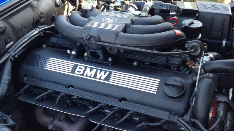 Engine BMW M20B20  - Engine BMW M20B20