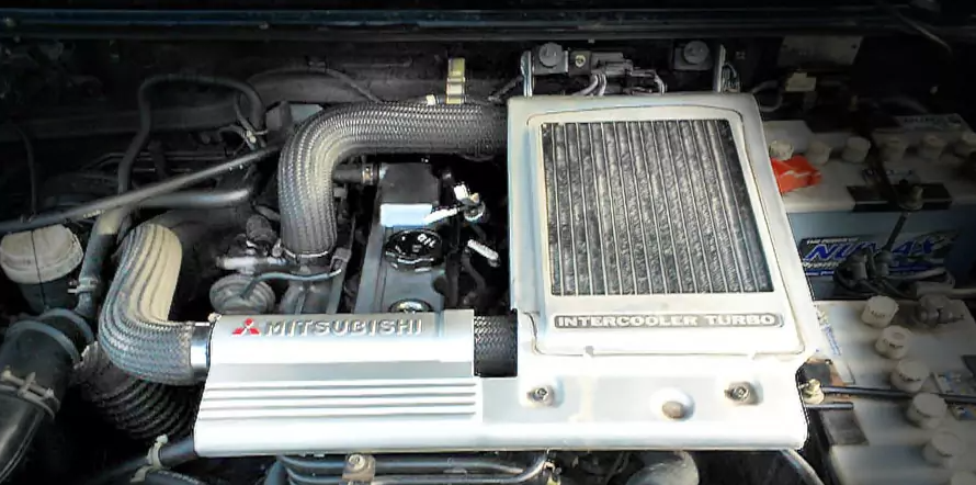 Engine Mitsubishi 4M40 - Engine Mitsubishi 4M40