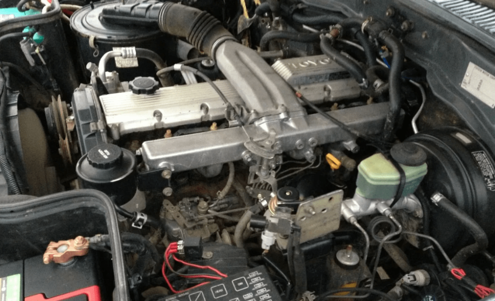 Engine Toyota 1HZ  - Engine Toyota 1HZ