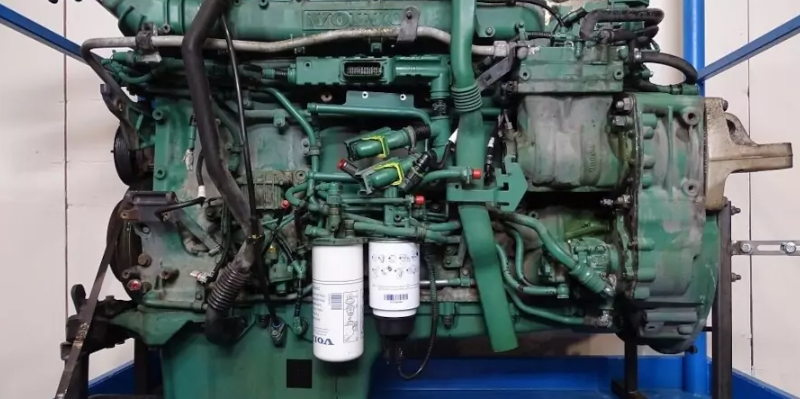 Engine Volvo D13C420 - Engine Volvo D13C420